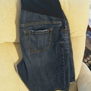 Maternity shorts